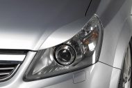 Valoluomet Opel Zafira B vm.alkaen 2005 CSR-Automotive