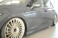 Sivuhelmat VW Golf 8 vm. 2020-, Rieger