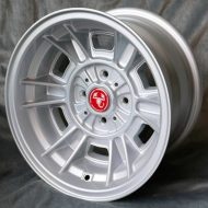 Vanne Opel Kadett B&C, Manta, Ascona A&B, GT, Olympia A, Rekord C, jako: 4x100, koko: 8x13, ET: 1, KR: 57,1, Maxlite CD66