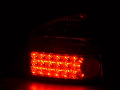 Led takavalot Audi A6 Sedan 4B vm.97-03, puna/kirkas, FK-Automotive