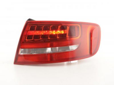 Led takavalo oikea Audi A4 Avant (8K) vm.08-11, punainen/kirkas, FK-Automotive