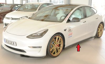 Sivuhelmat Tesla Model 3 06.18- mattamusta 