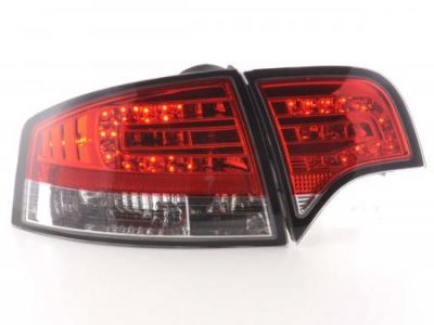 Led takavalot Audi A4 Sedan 8E vm.04-07, punainen/kirkas, FK-Automotive