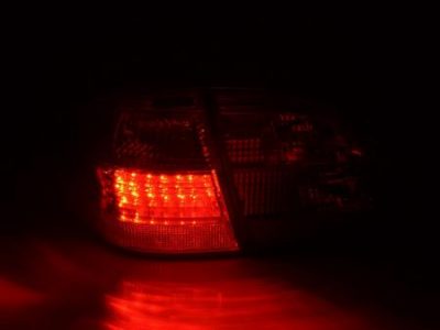 Led takavalot Mercedes E-srj Kombi (210) vm.99-03, punainen/kirkas, FK-Automotive